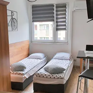  Apartament Nighthost Robotnicza 32 Pok 425 Polska